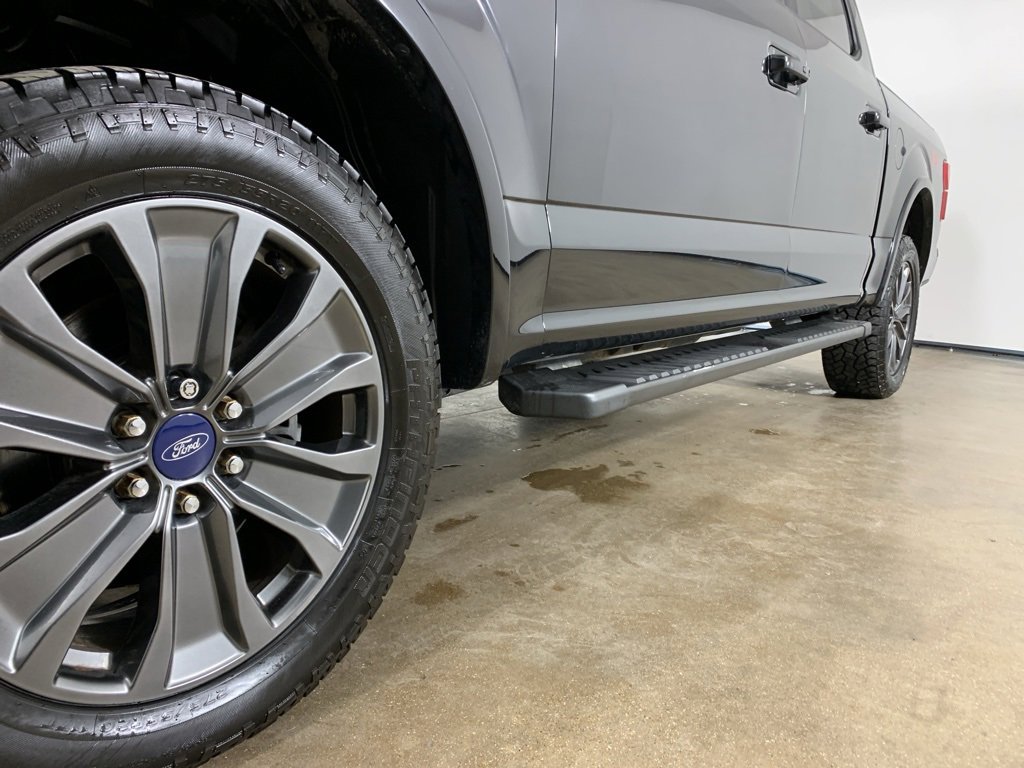 Used 2018 Ford F150 Lariat w/ Equipment Group 502A Luxury image 2
