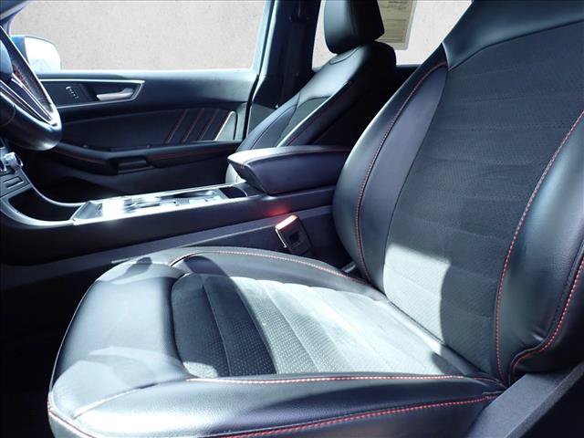Used 2024 Ford Edge ST-Line AWD/4WD image 13