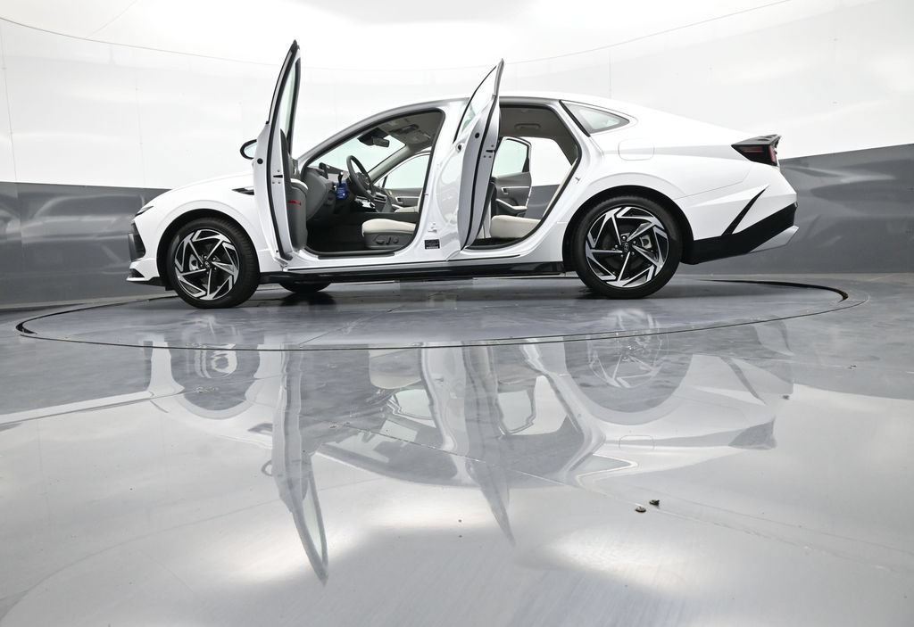 New 2026 Hyundai Sonata SEL FWD image 48