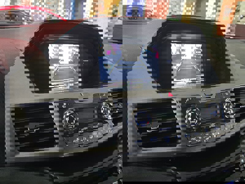 Used 2015 Honda Odyssey EX-L image 24