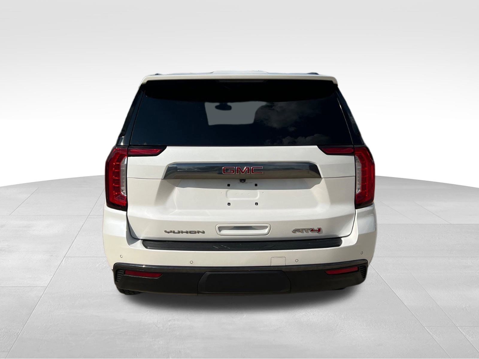 Used 2021 GMC Yukon AT4 w/ AT4 Premium Plus Package image 6