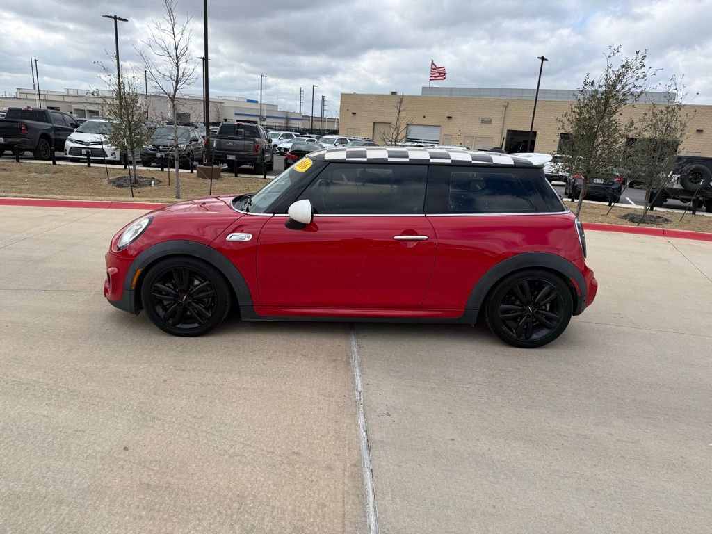 Used 2016 MINI Cooper S image 8