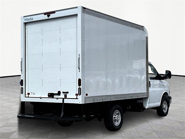 New 2025 Chevrolet Express 3500 w/ Power Convenience Package image 6