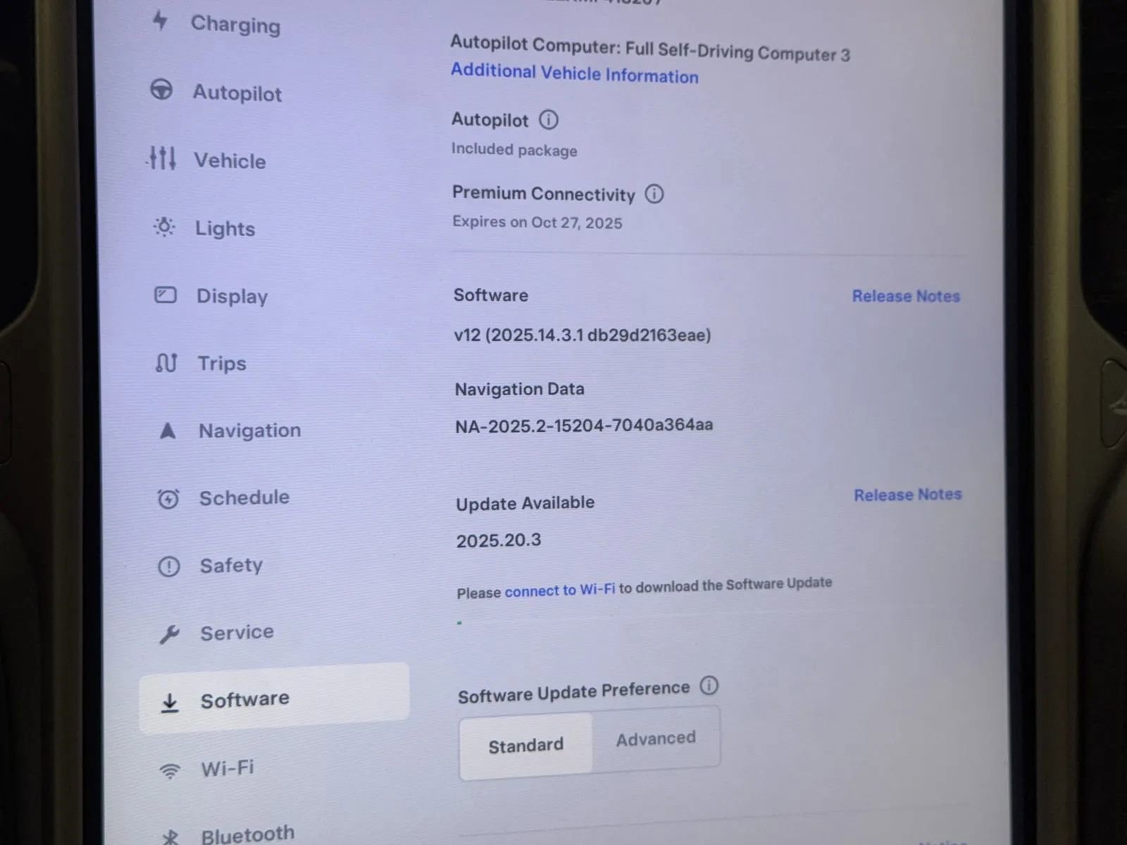 Used 2021 Tesla Model S Long Range Plus image 18