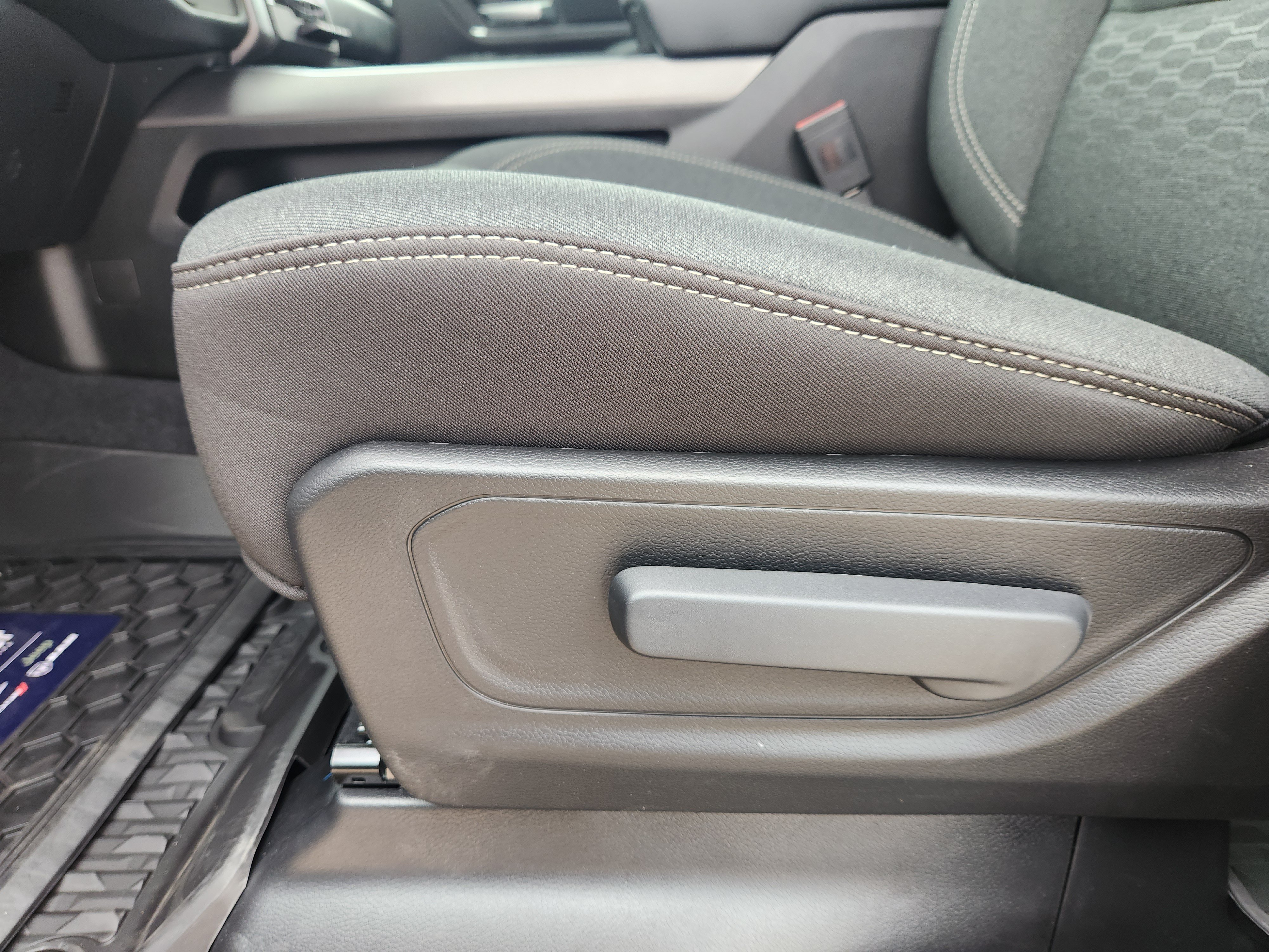 New 2026 RAM 1500 Big Horn AWD/4WD image 18