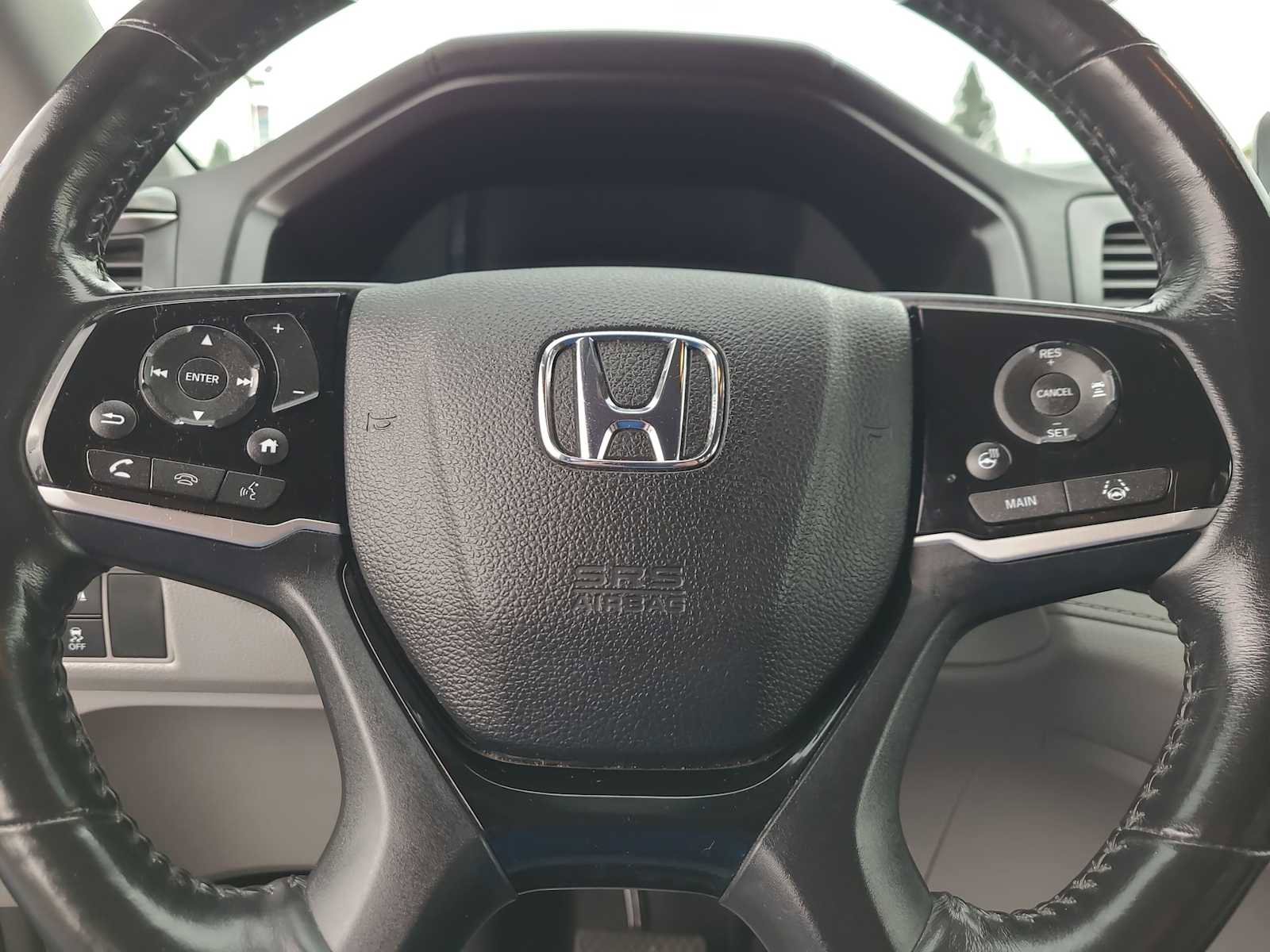 Used 2018 Honda Odyssey Elite image 23