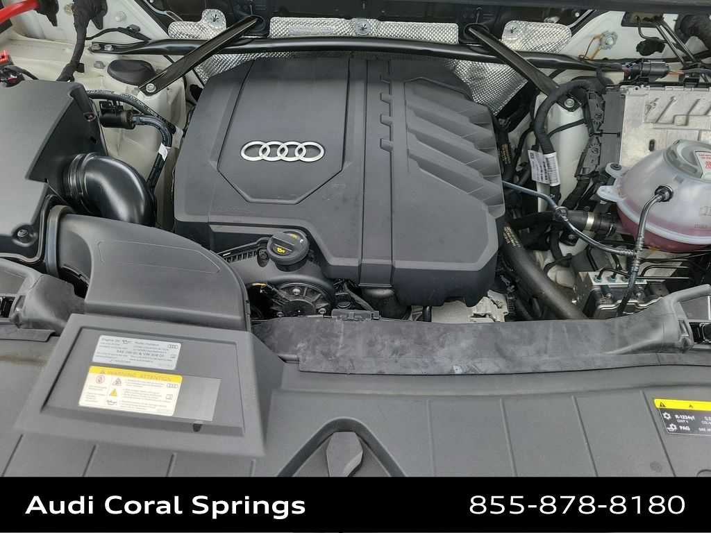 Certified 2024 Audi Q5 2.0T Premium AWD/4WD image 17