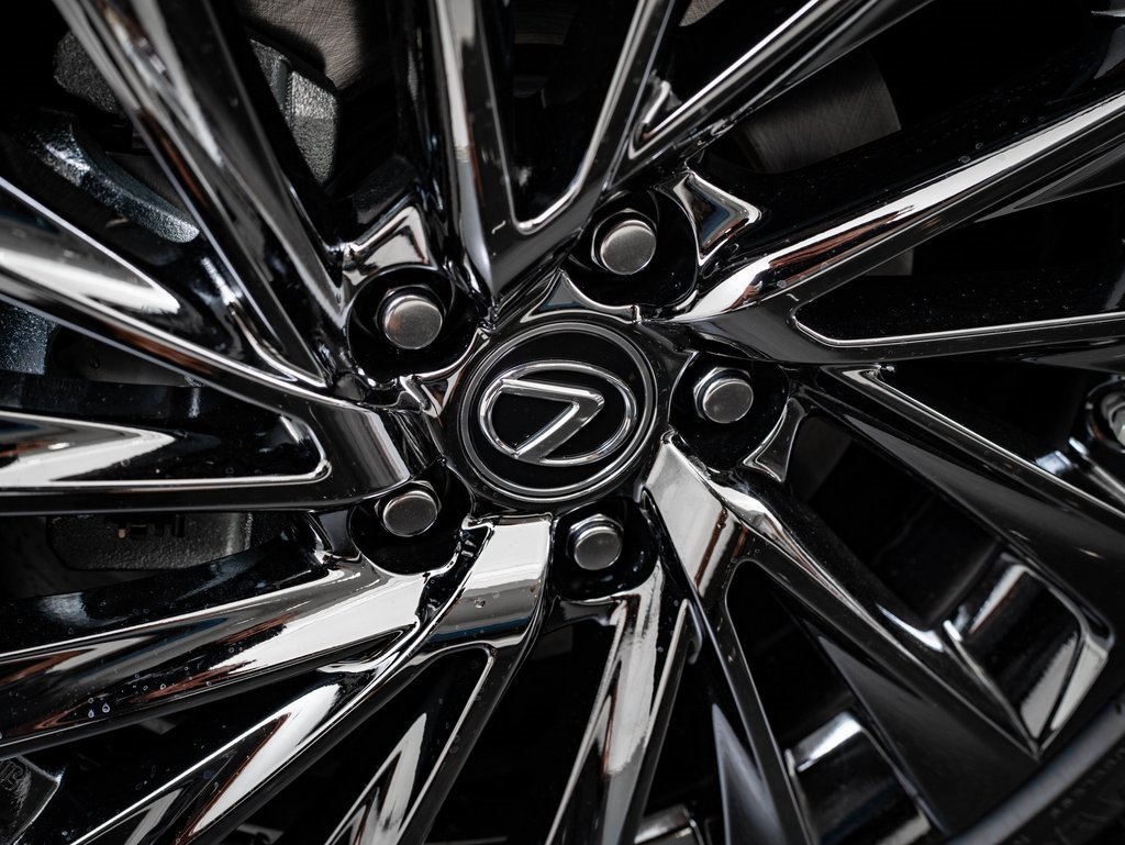 New 2025 Lexus ES 350 Luxury image 8