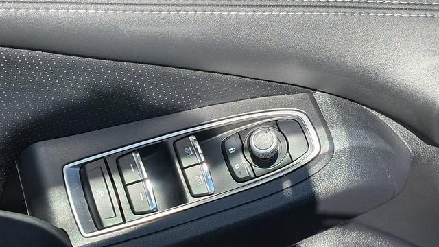 Used 2023 Subaru Ascent Limited AWD/4WD image 20