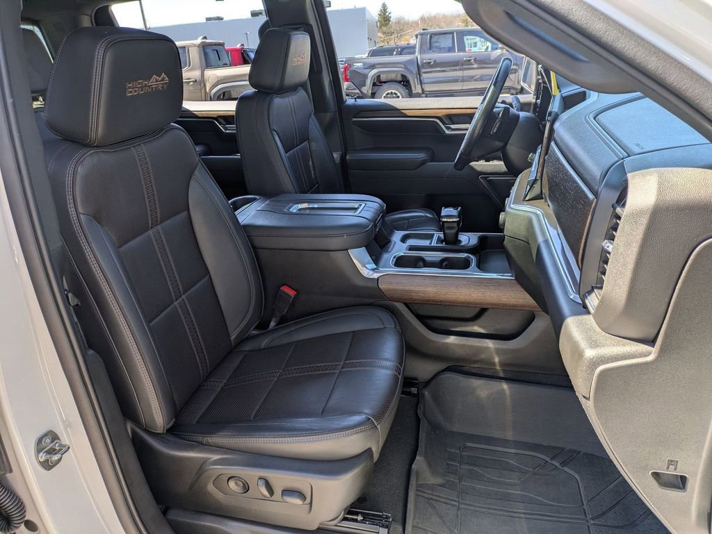 Used 2022 Chevrolet Silverado 1500 High Country w/ High Country Premium Package image 23