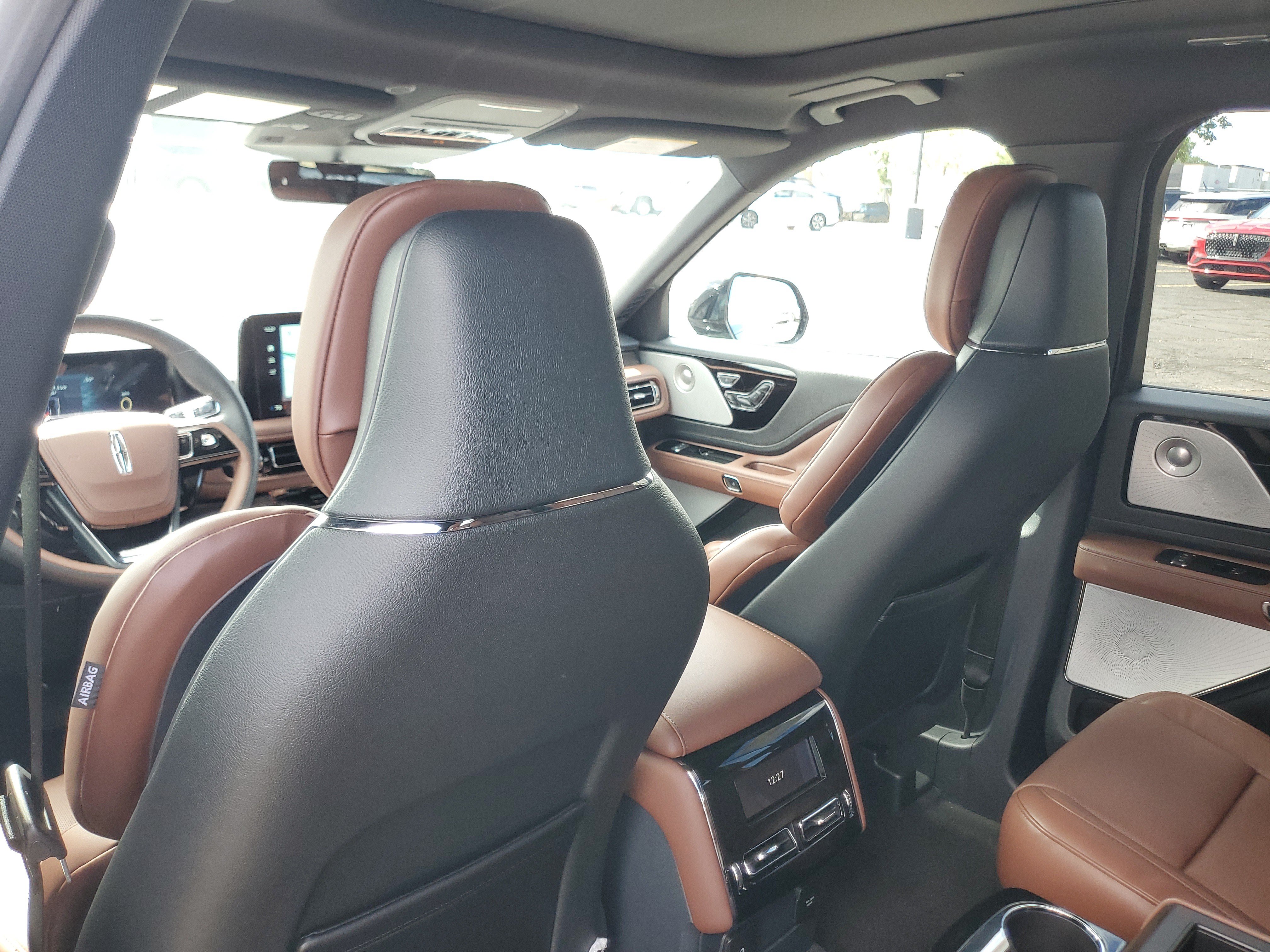 New 2027 Lincoln Aviator Reserve AWD/4WD image 24