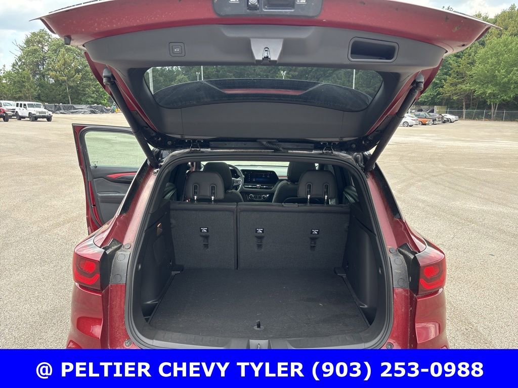 Used 2024 Chevrolet TrailBlazer RS w/ Convenience Package FWD image 23