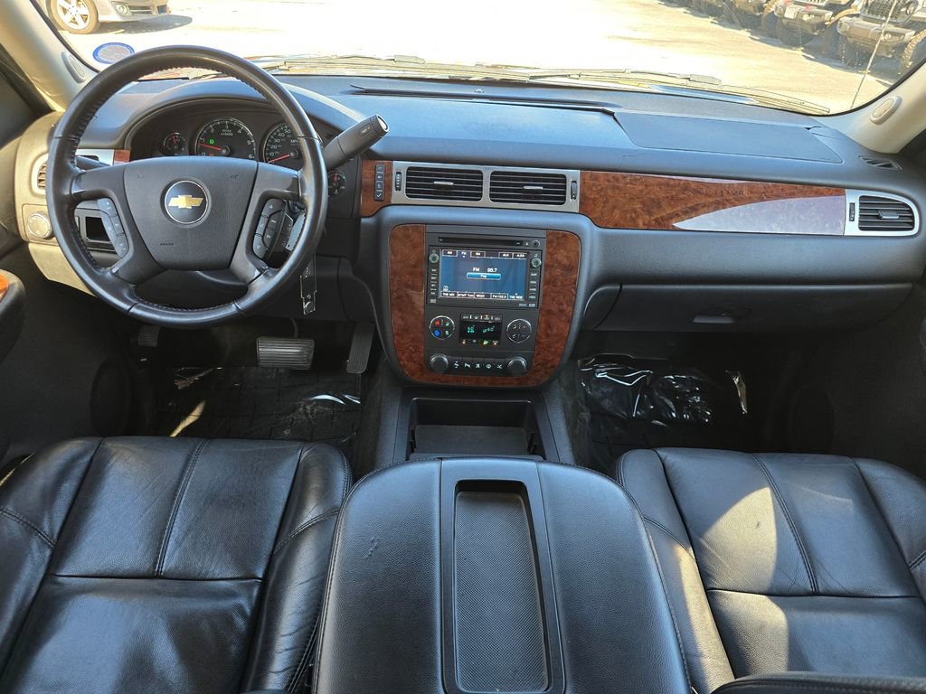 Used 2007 Chevrolet Avalanche LTZ w/ LTZ Preferred Equipment Group image 5
