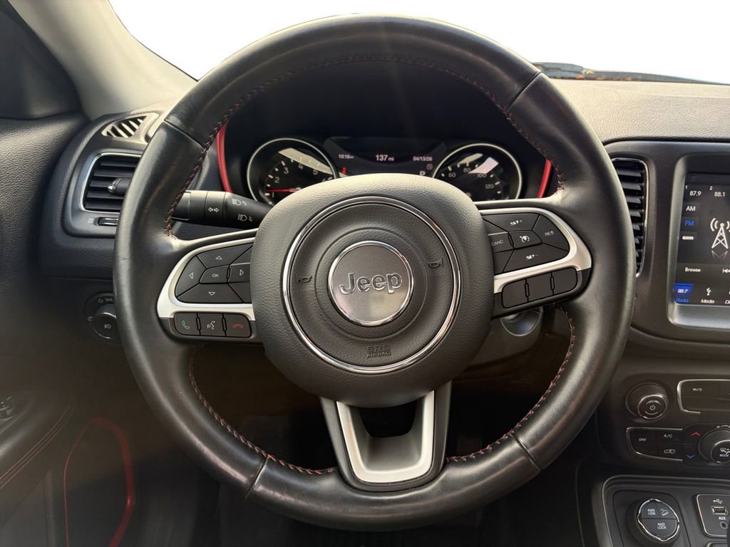 Used 2018 Jeep Compass Trailhawk w/ Navigation Group image 13