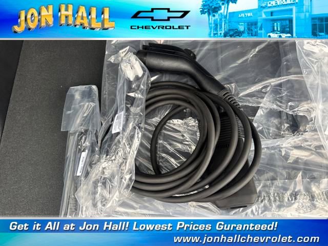 New 2025 Chevrolet Blazer EV RS image 11