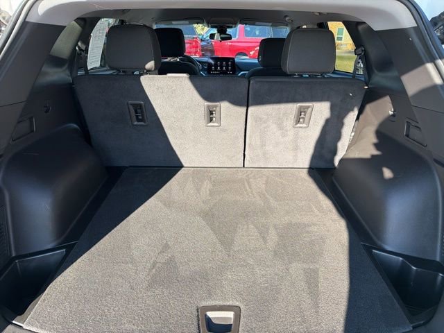 Used 2023 Chevrolet Blazer LT w/ Driver Confidence Package image 10