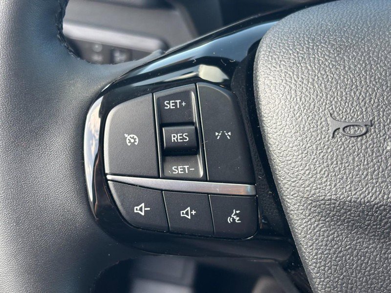 Used 2023 Ford Escape Active image 18