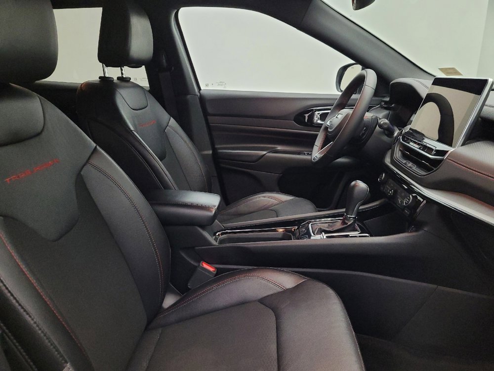 Used 2024 Jeep Compass Trailhawk image 21