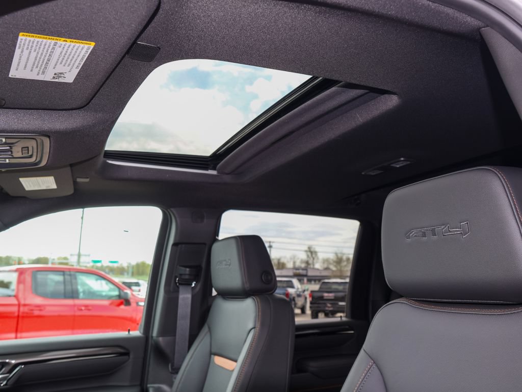New 2026 GMC Sierra 2500 AT4 w/ AT4 Premium Plus Package AWD/4WD image 9
