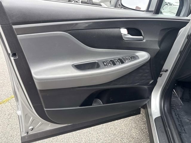 Used 2023 Hyundai Santa Fe SE image 18