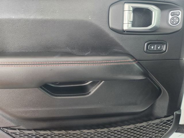 Used 2022 Jeep Gladiator Rubicon w/ Cold Weather Group AWD/4WD image 22