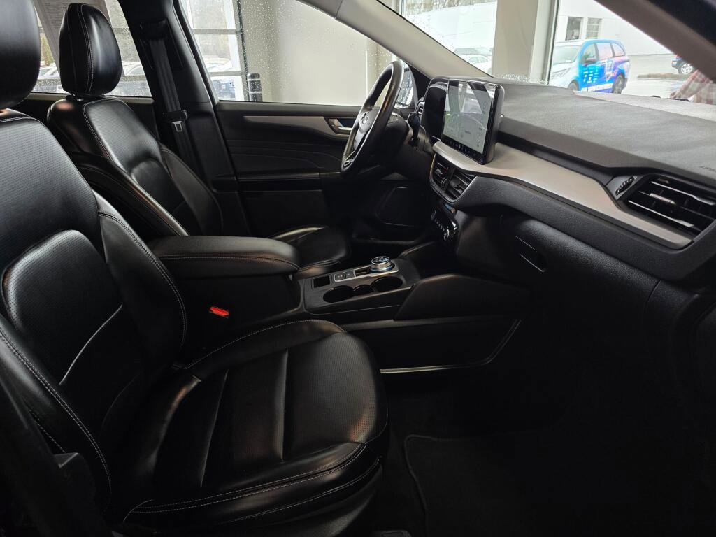 Used 2024 Ford Escape Platinum AWD/4WD image 41