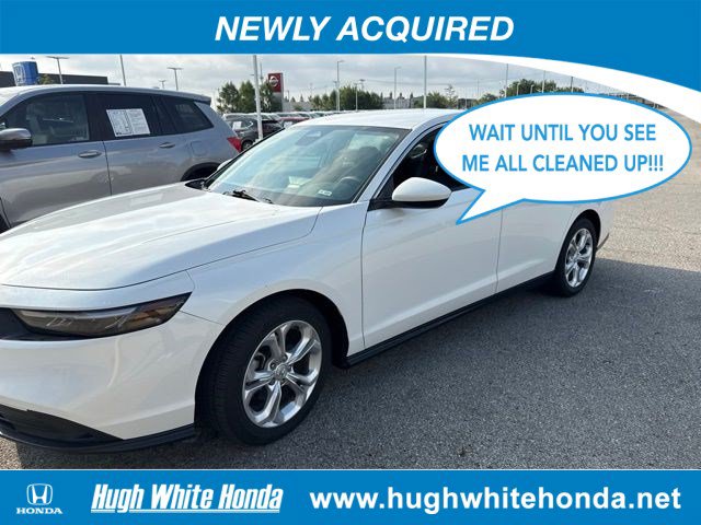 Used 2023 Honda Accord LX image 1