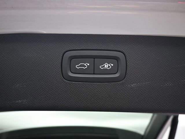 Used 2024 Volvo XC90 T8 Plus image 29