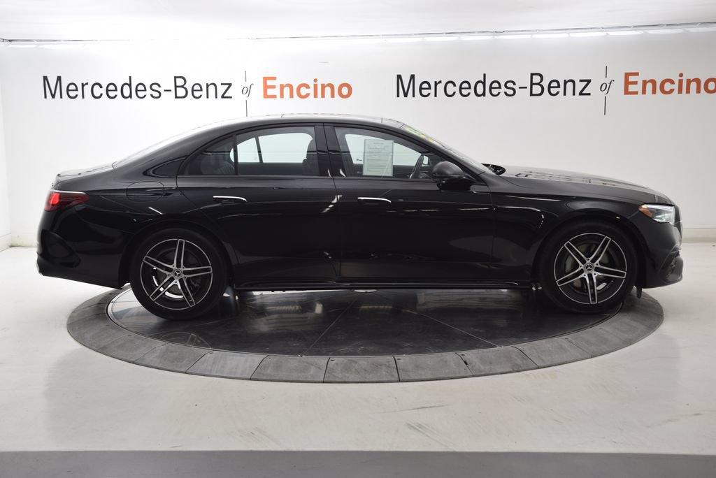 Used 2026 Mercedes-Benz E 350 4MATIC Sedan w/ Driver Assistance Package image 7