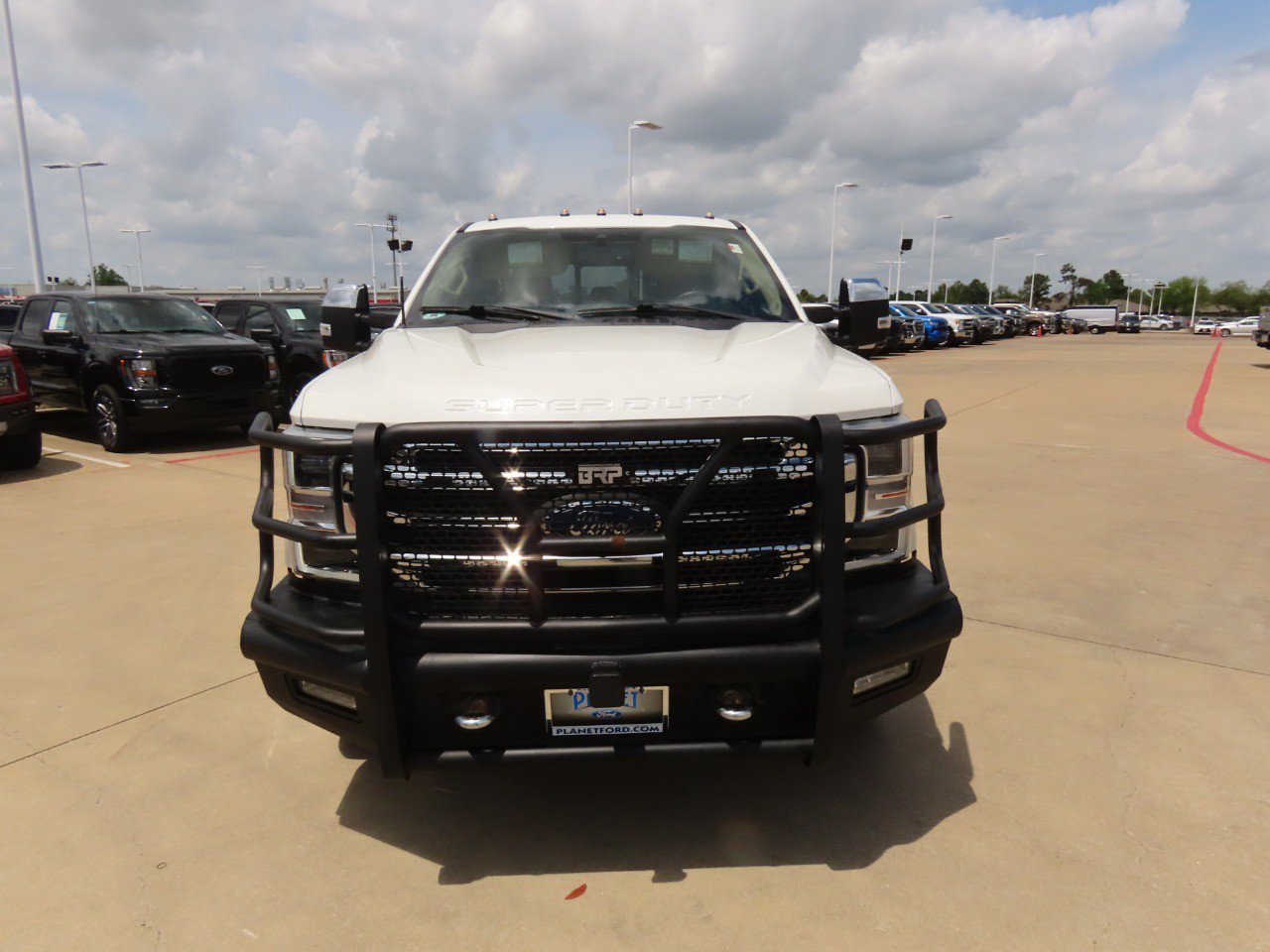 Used 2022 Ford F250 Lariat w/ Lariat Ultimate Package AWD/4WD image 5