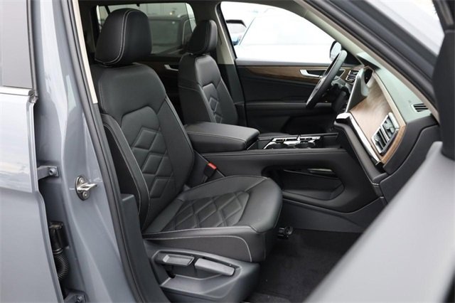 New 2026 Volkswagen Atlas SE image 30