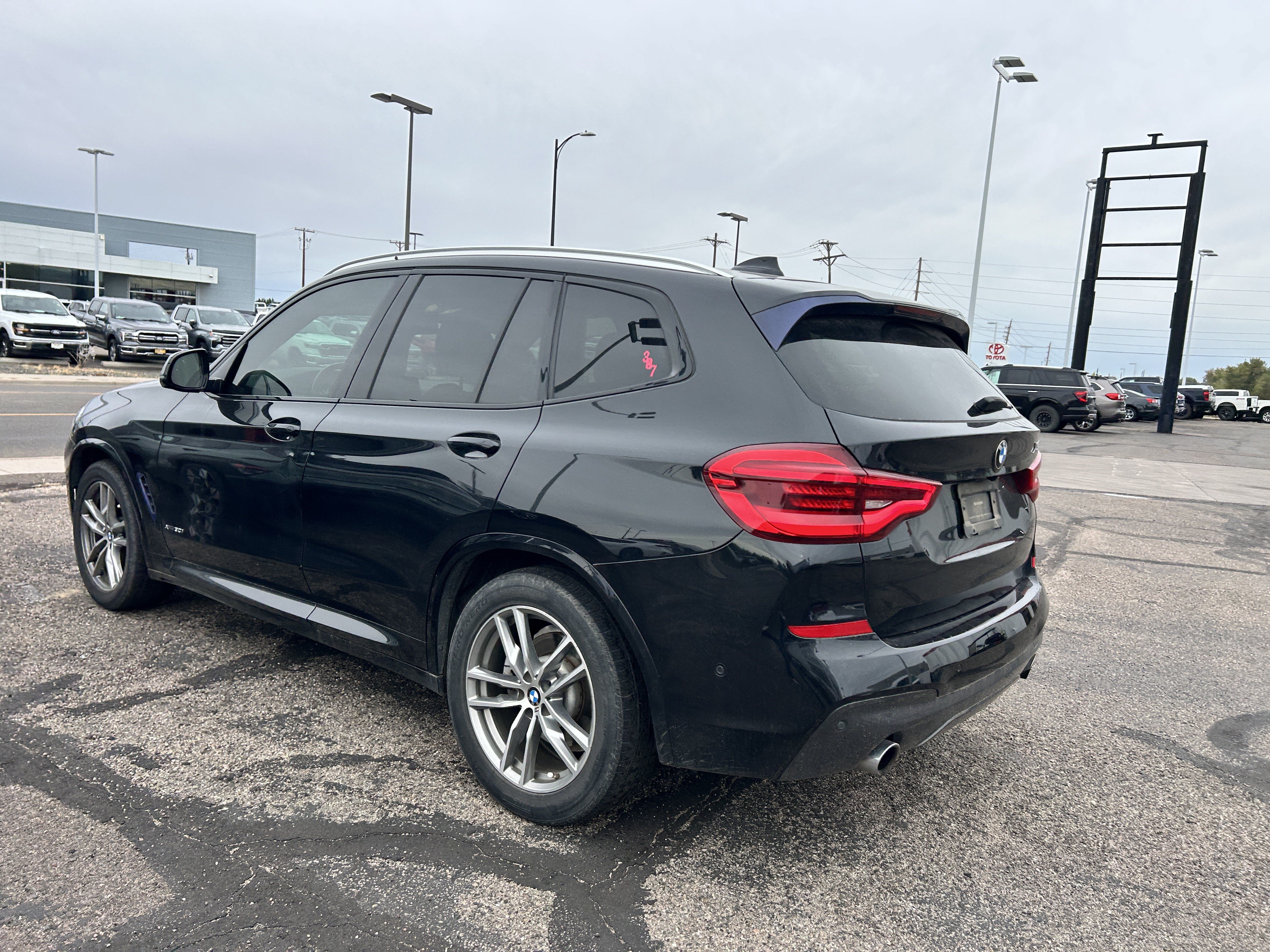 Used 2018 BMW X3 xDrive30i AWD/4WD image 3