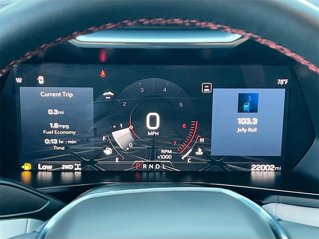 Used 2023 GMC Canyon AT4X image 12