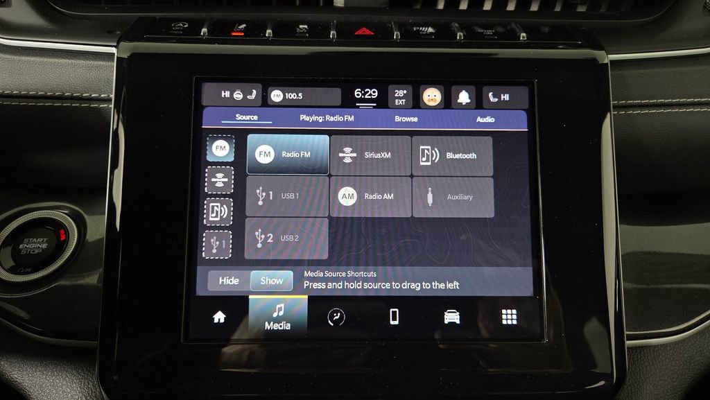 Used 2023 Jeep Grand Cherokee Altitude image 23