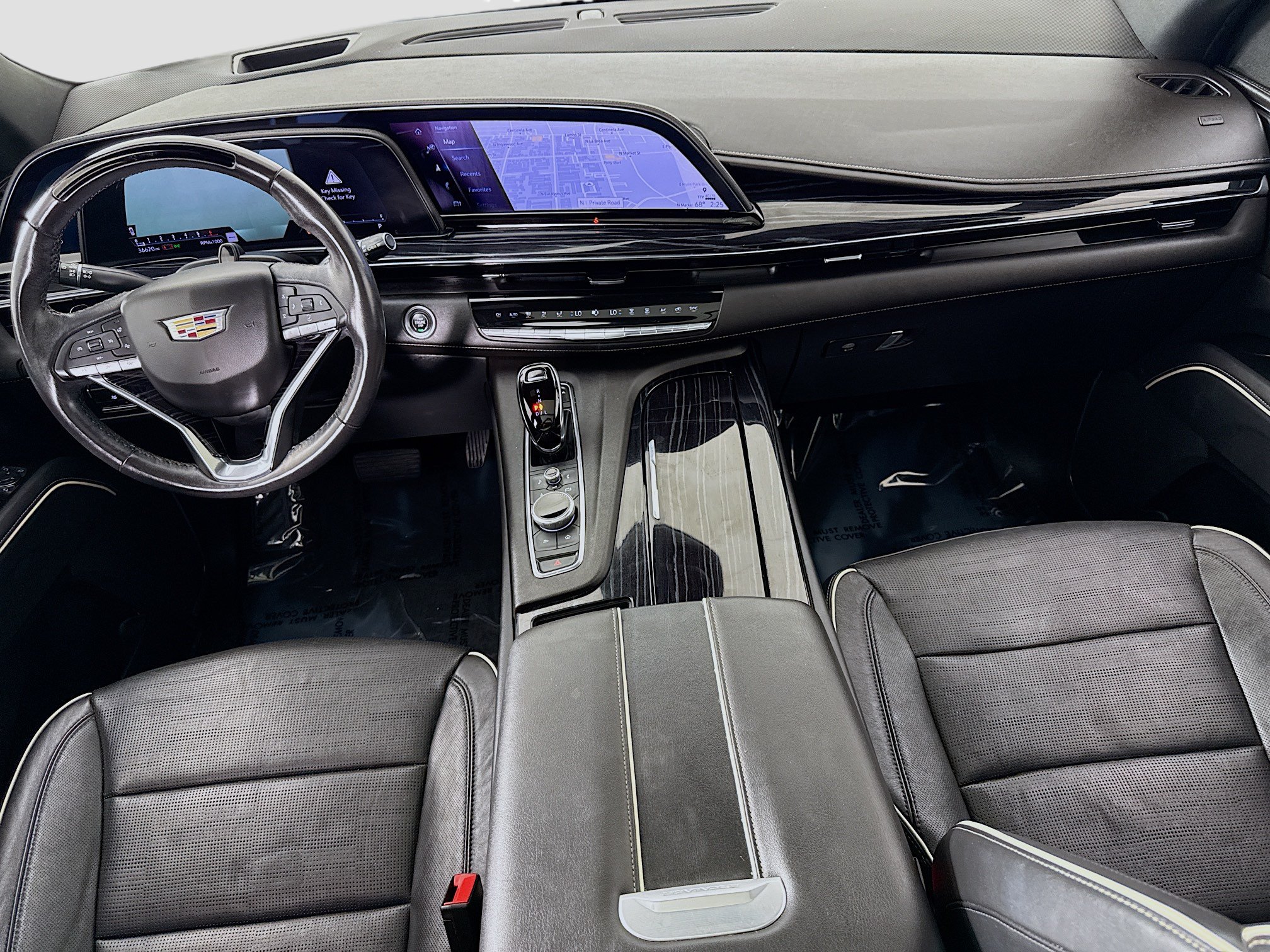 Used 2022 Cadillac Escalade ESV Sport RWD image 27