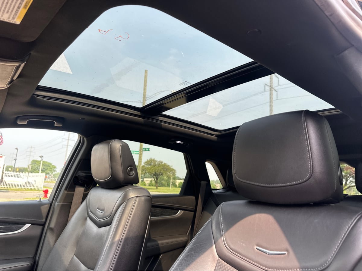 Used 2020 Cadillac XT5 Premium Luxury FWD image 20
