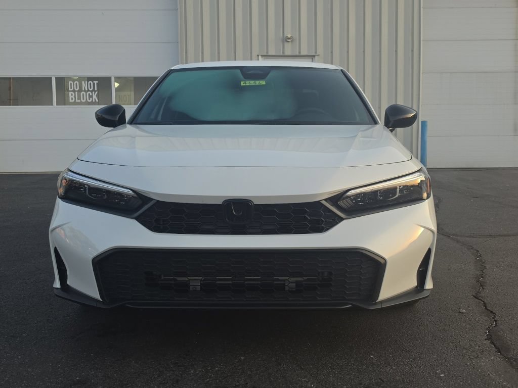 Used 2025 Honda Civic Sport image 2