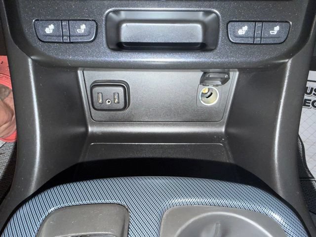 Used 2021 Chevrolet Colorado Z71 AWD/4WD image 40