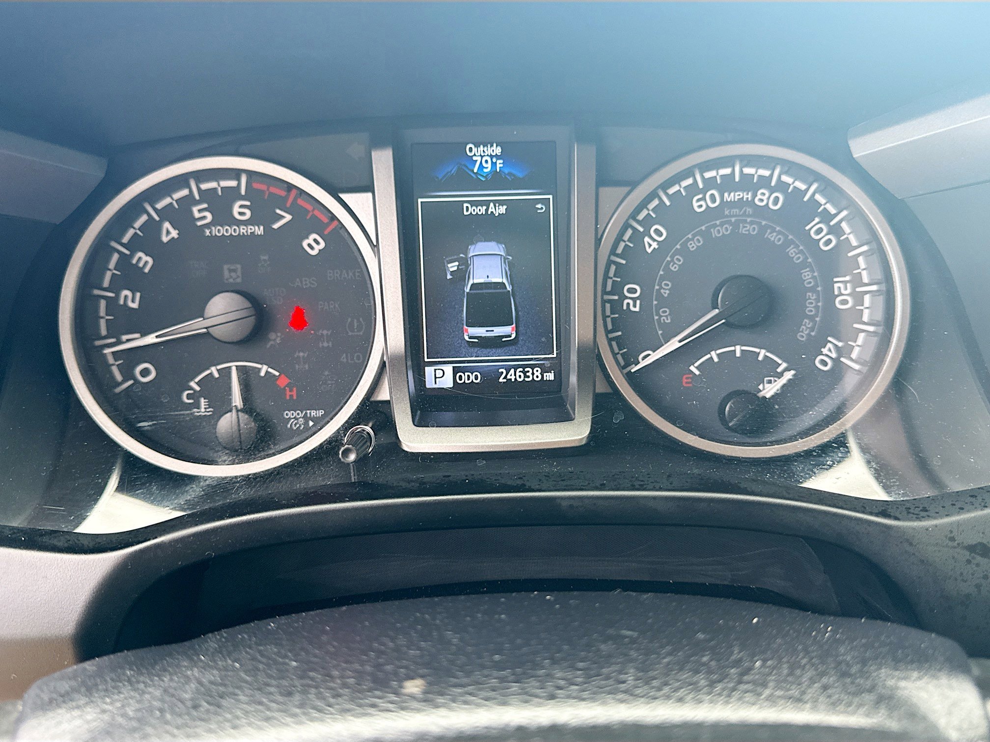 Used 2023 Toyota Tacoma SR5 w/ Technology Package image 31