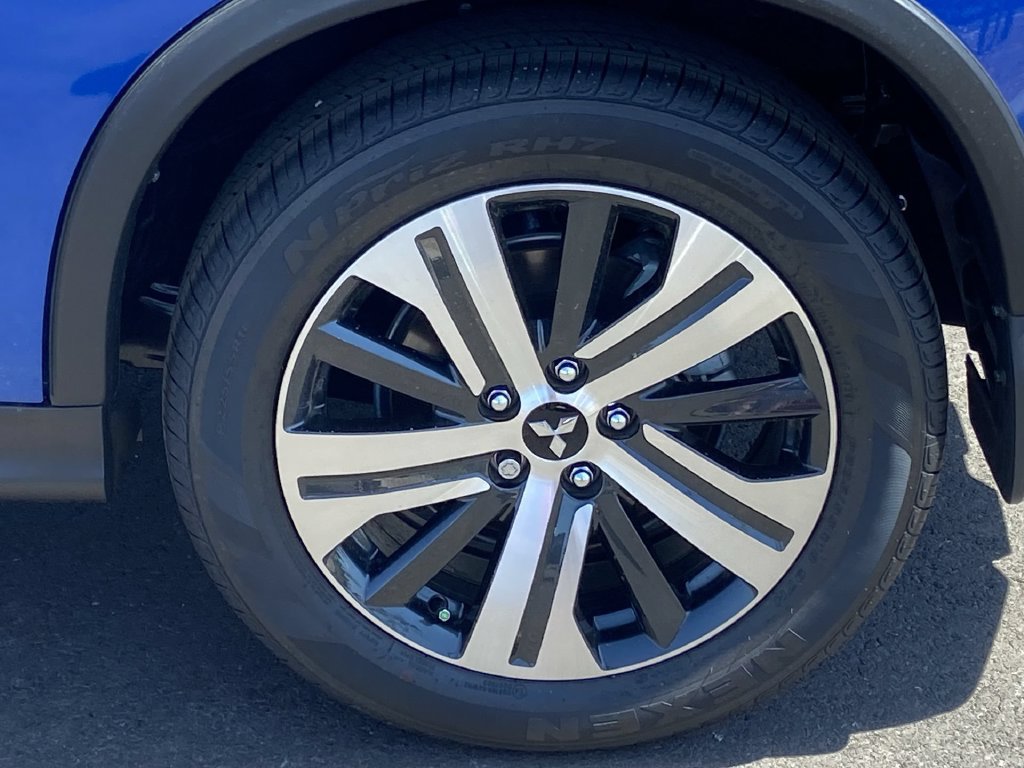 New 2027 Mitsubishi Outlander Sport SE FWD image 28