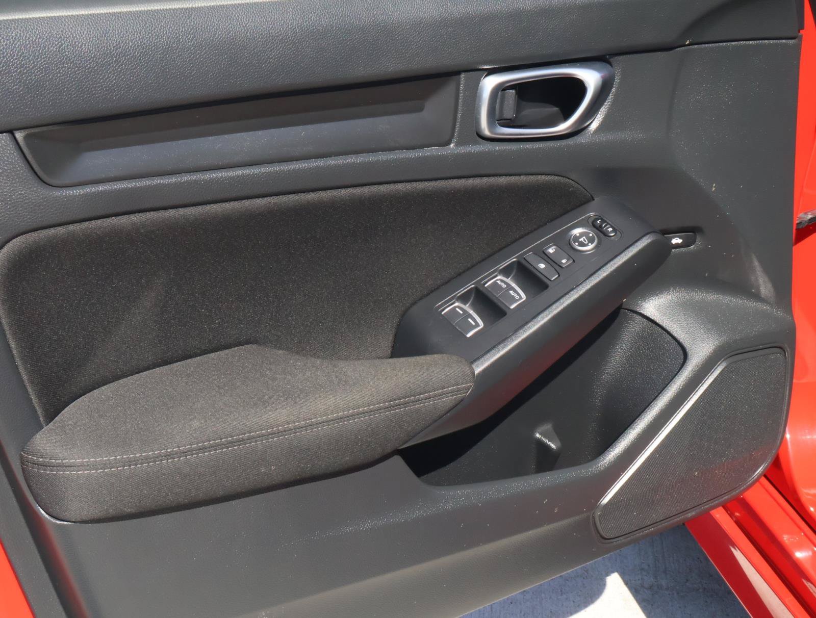 Used 2023 Honda Civic Sport image 14