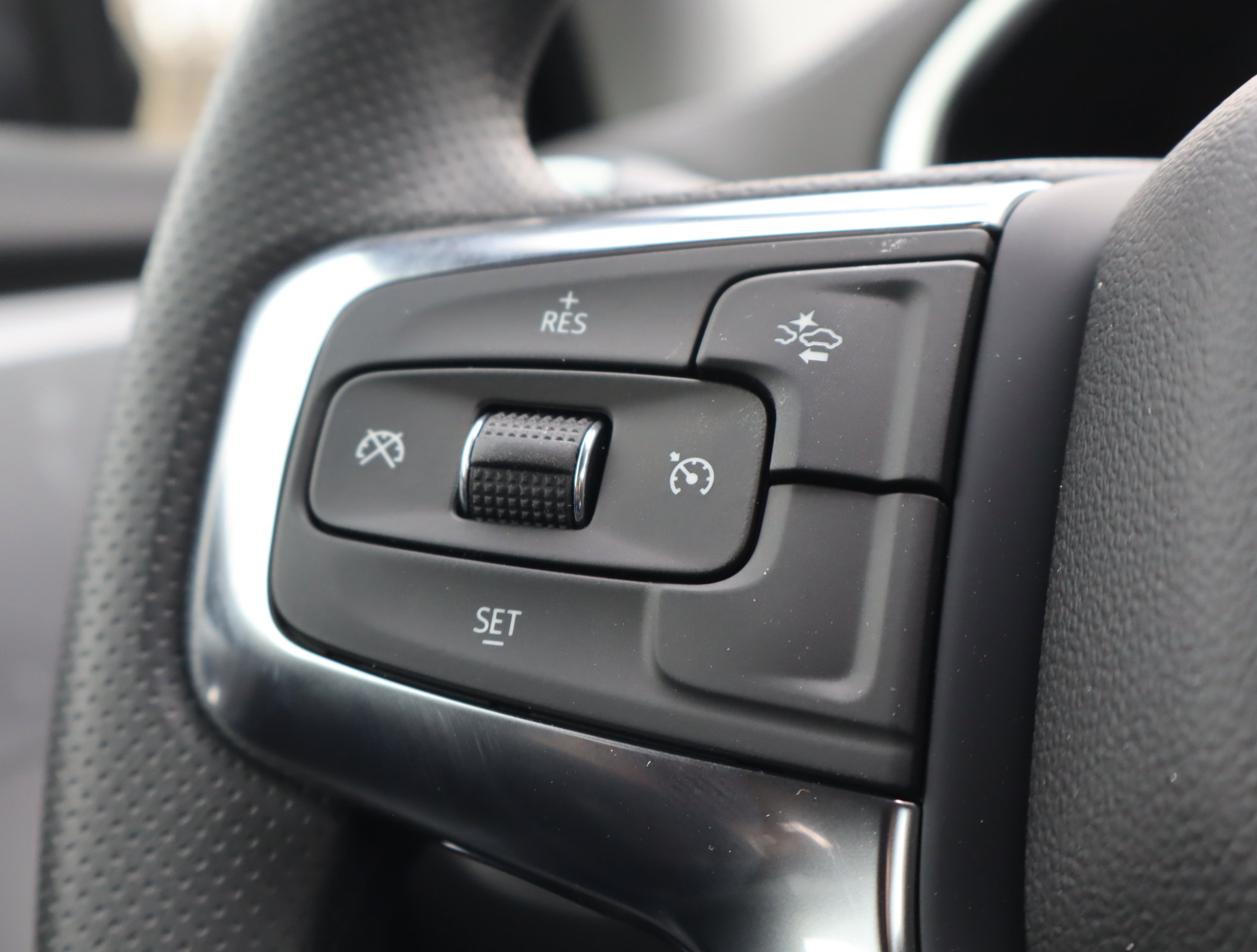 Certified 2026 Chevrolet Blazer LT w/ Convenience Package image 22