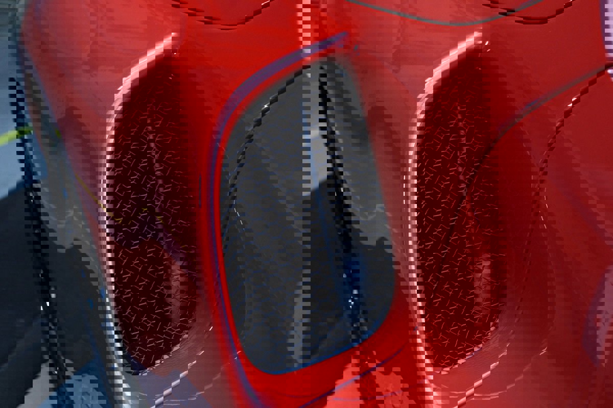 Used 2025 Ferrari 296 GTS image 76