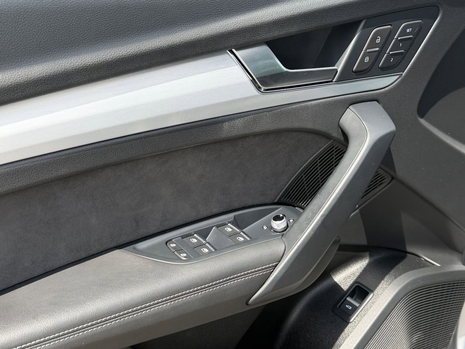 Used 2021 Audi SQ5 Premium Plus image 41