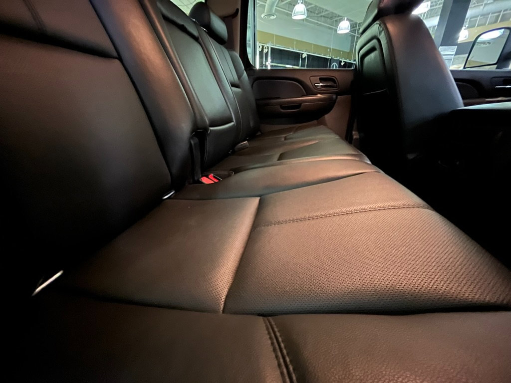 Used 2013 Chevrolet Silverado 3500 LTZ w/ LTZ Plus Package image 23
