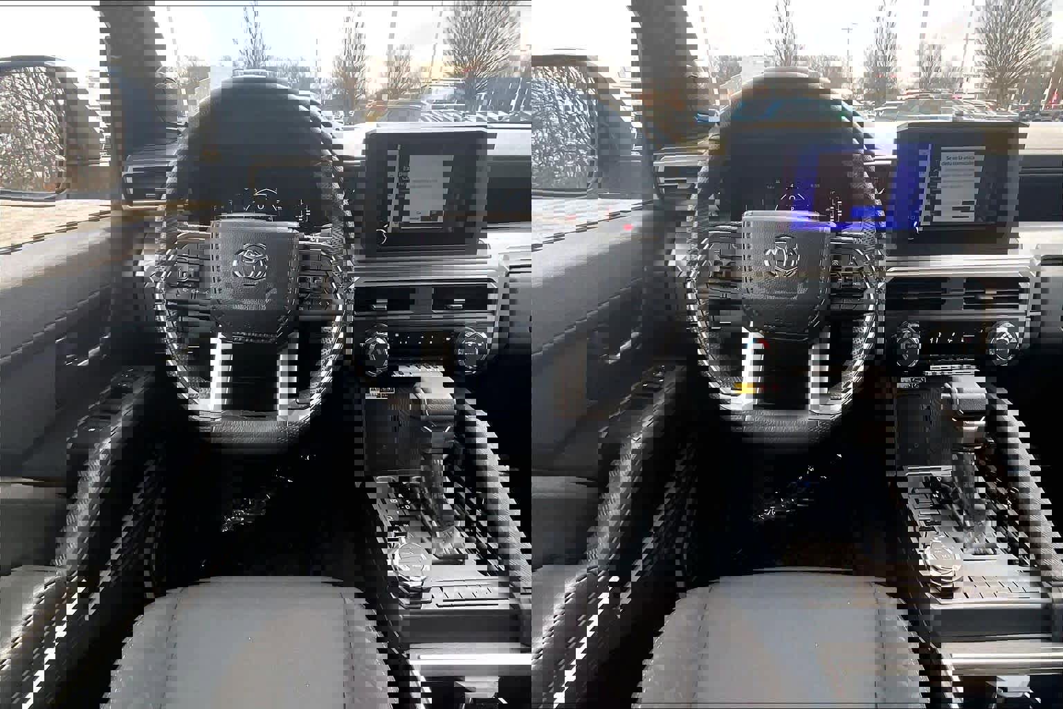 Used 2024 Toyota Tacoma SR5 image 5