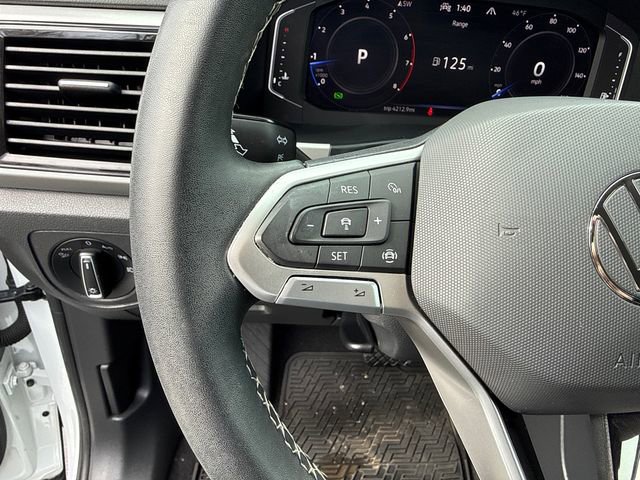 Used 2023 Volkswagen Atlas SE image 15