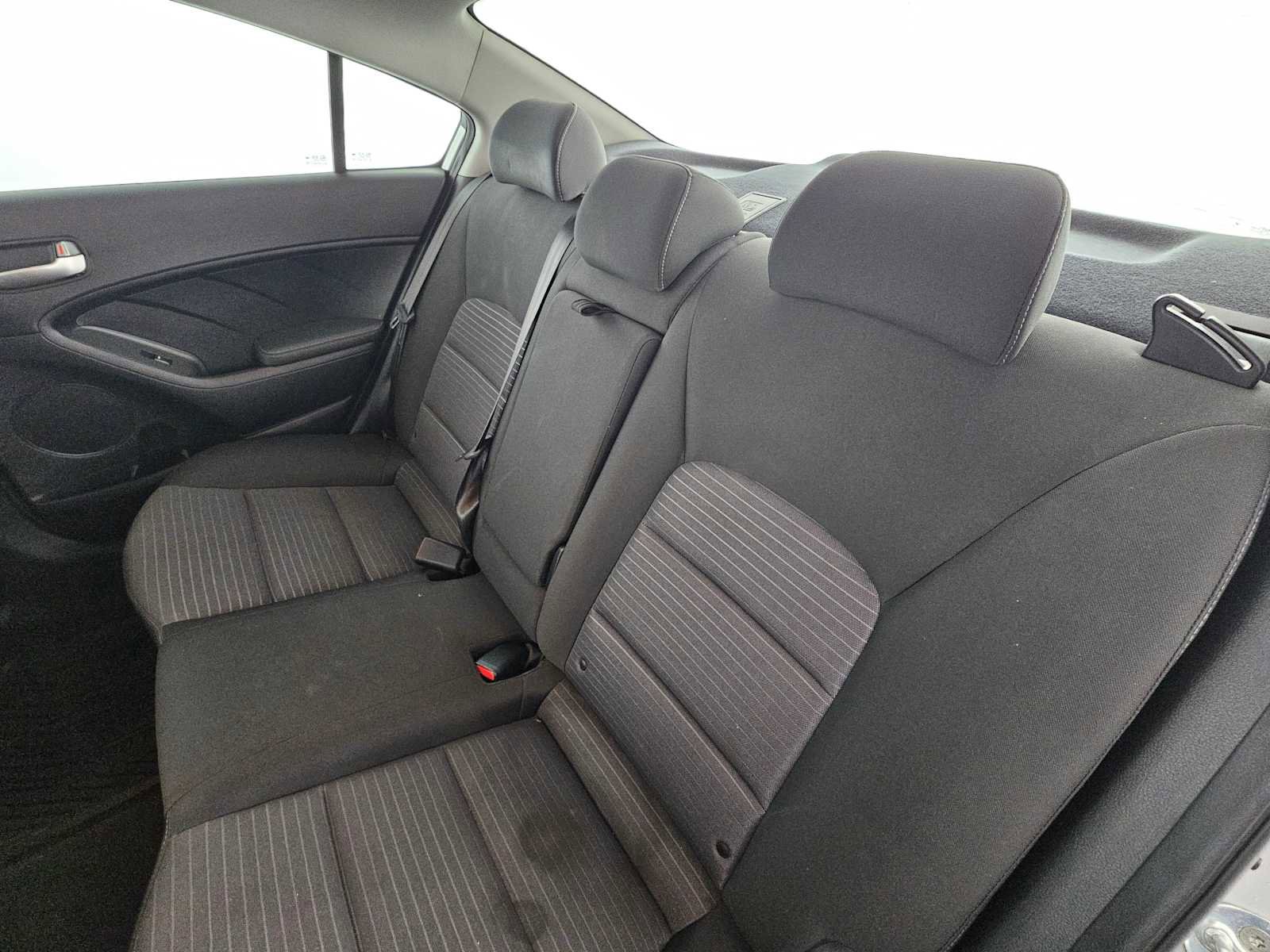 Used 2017 Kia Forte LX w/ LX Popular Package image 17