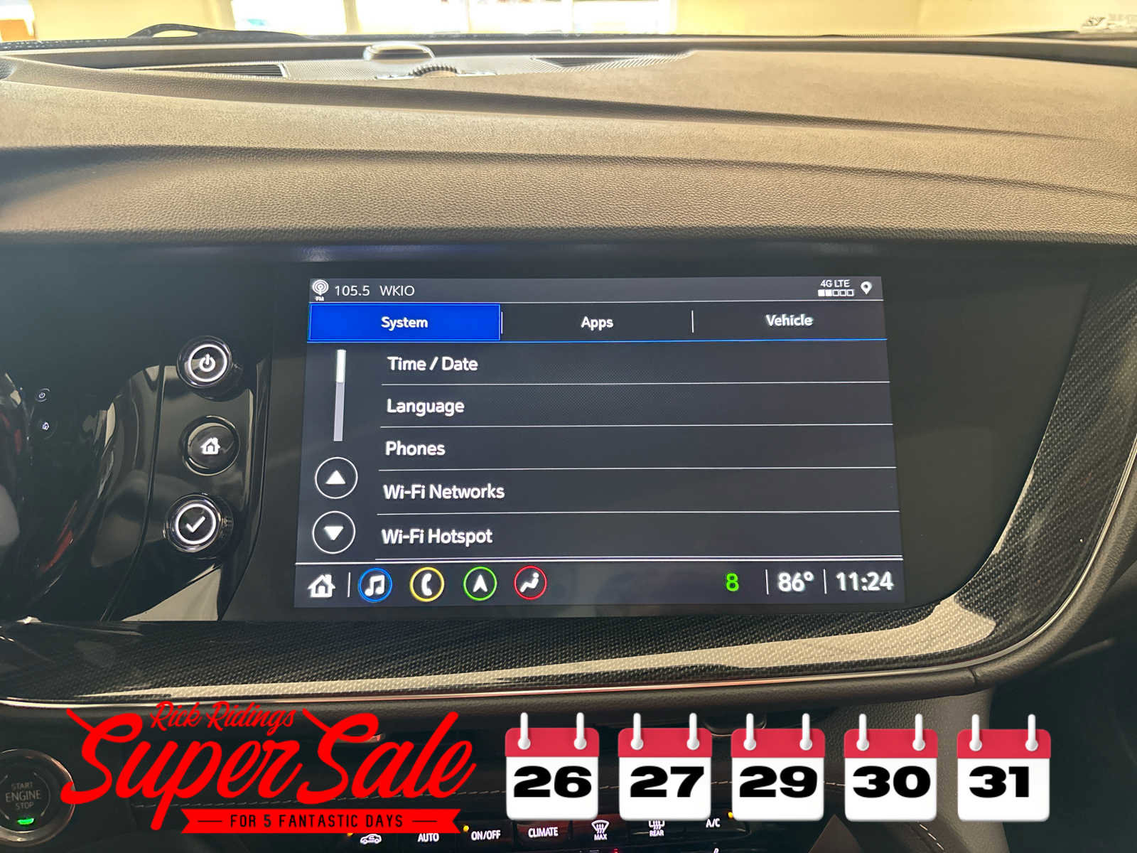 Used 2023 Buick Envision Essence w/ Technology Package I image 42