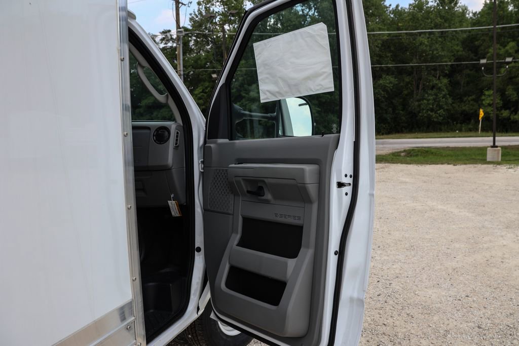 New 2026 Ford E-350 and Econoline 350 Super Duty w/ Ambulance Prep Package RWD image 16